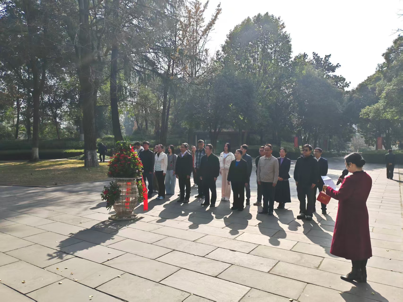 微信图片_20251128092141.jpg 微信图片_20251128092141.jpg